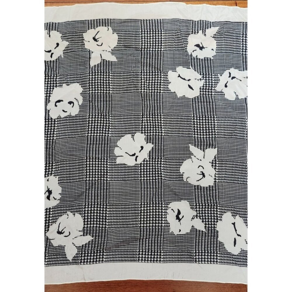 Echo Club 7 100% Silk Scarf Black White Floral Plaid Square 27” Vintage Designer - Picture 4 of 8